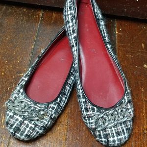 White House Black Market flats